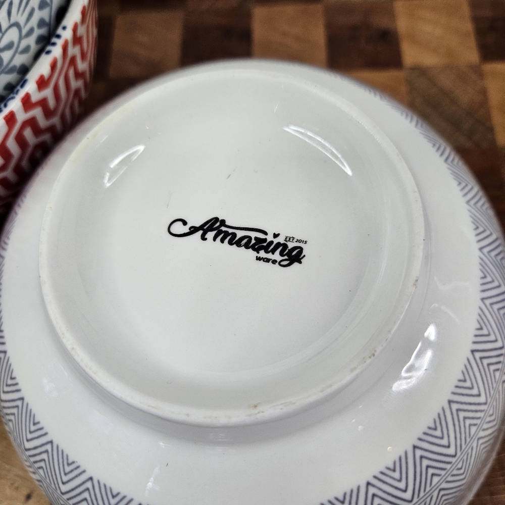 Amazingware Porcelain Salad Bowls 18 Ounce Cereal, Soup, Salad Pasta, set of 3 - Picture 10 of 12